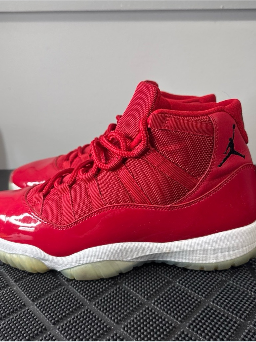 Jordan Red High-Top Men's Basketball Sneakers